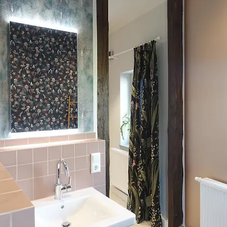 דירה Alte Sattlerei- Wohnen Mit Besonderem Flair